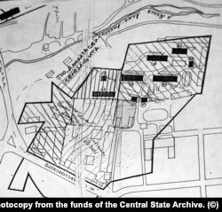 Бекіністен қалған тарихи нысандардың 1990 жылғы сызбасы. Тарихи орындар қарамен белгіленген. Қазір төрт тарихи ғимарат қалған. ( Алматы қаласының Орталық қалалық мұрағатында сақталған құжат. 116-қор, 2-тізімдеме, 112-іс).